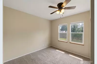 7921 139th Avenue Ct E, Puyallup, WA 98372 - Photo 29