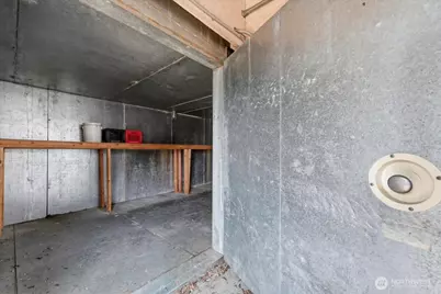 21 W 4th Avenue, Omak, WA 98841 - Photo 19
