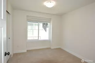 1356 Greenwich Walk NE, Issaquah, WA 98029 - Photo 15