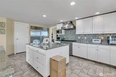 6203 Watchtower Road NE, Tacoma, WA 98422 - Photo 11