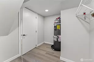 862 S 39th St, Tacoma, WA 98418 - Photo 33