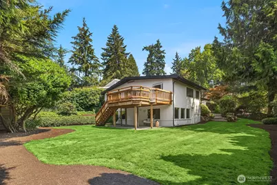 11215 Champagne Point Road NE, Kirkland, WA 98034 - Photo 9
