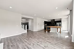 7701 208th Ave E, Bonney Lake, WA 98391 - Photo 9