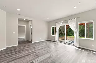7701 208th Ave E, Bonney Lake, WA 98391 - Photo 27