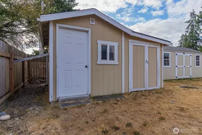 10642 Van Norhop Street SE, Yelm, WA 98597 - Photo 29