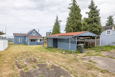 912 E 4th Street, Port Angeles, WA 98362 - Photo 23