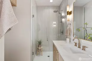 2328 Franklin Ave E, Seattle, WA 98102 - Photo 27