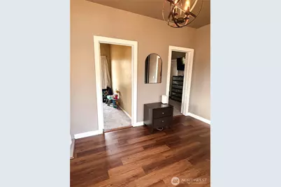 218 Washington Avenue N, Eatonville, WA 98328 - Photo 9
