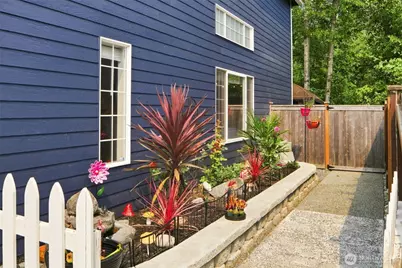 2009 98th Street SE, Everett, WA 98208 - Photo 3
