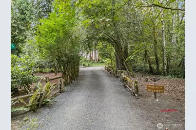 21337 Eagle Sky Place, Poulsbo, WA 98370 - Photo 3