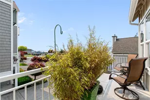 10919 E Villa Monte Dr, Mukilteo, WA 98275 - Photo 13