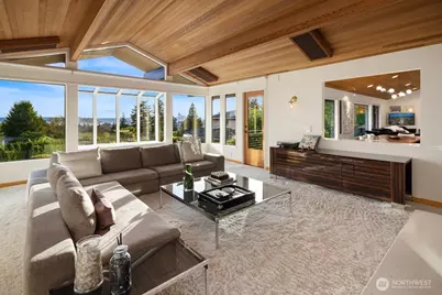 9242 NE 14th Street, Clyde Hill, WA 98004 - Photo 5