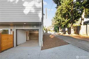 12749 37th Ave NE, Seattle, WA 98125 - Photo 31