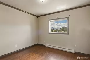 225 W Highland Ave, Chelan, WA 98816 - Photo 19