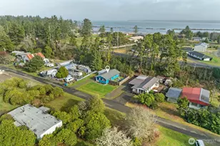 2316 S Pleasant Dr, Westport, WA 98595 - Photo 33