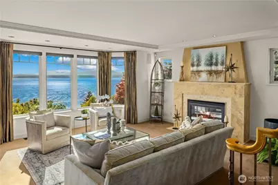 2555 Magnolia Boulevard W, Seattle, WA 98199 - Photo 7