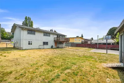 21443 13th Avenue S, Des Moines, WA 98198 - Photo 33