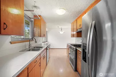 21443 13th Avenue S, Des Moines, WA 98198 - Photo 7