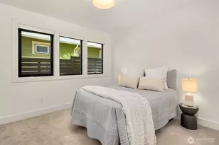 3240 32nd Ave W, Seattle, WA 98199 - Photo 29