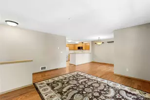 1652 25th Pl NE, Issaquah, WA 98029 - Photo 9
