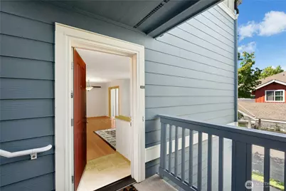 1652 25th Place NE #203, Issaquah, WA 98029 - Photo 3