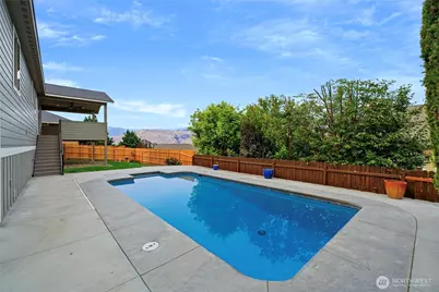 76 S Meadowbrook Lane, East Wenatchee, WA 98802 - Photo 13