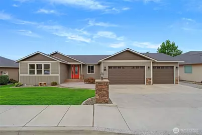 76 S Meadowbrook Lane, East Wenatchee, WA 98802 - Photo 1