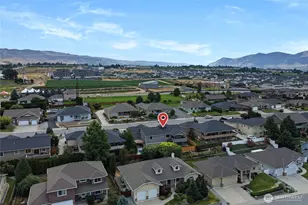 76 S Meadowbrook Ln, East Wenatchee, WA 98802 - Photo 5