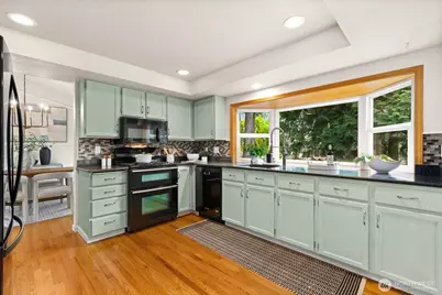 13708 175th Ct NE, Redmond, WA 98052 - Photo 11