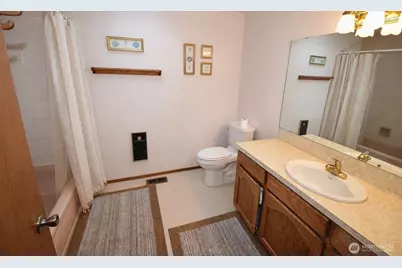 3340 Stikes Drive SE, Lacey, WA 98503 - Photo 17