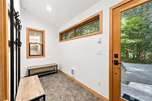 13193 N Madison Ave NE, Bainbridge Island, WA 98110 - Photo 5