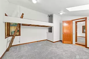 13193 N Madison Ave NE, Bainbridge Island, WA 98110 - Photo 29