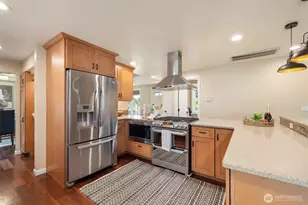 10263 Ashley Cir NW, Silverdale, WA 98383 - Photo 9