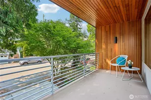1018 NE 103rd St, Seattle, WA 98125 - Photo 15