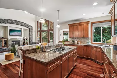 1408 180th Avenue E, Lake Tapps, WA 98391 - Photo 11