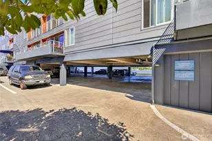 733 S Lake St, Kirkland, WA 98033 - Photo 27