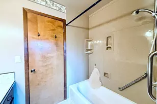 8601 NE 57th St, Vancouver, WA 98662 - Photo 19