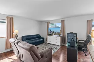 4331 150th St NE, Marysville, WA 98271 - Photo 5