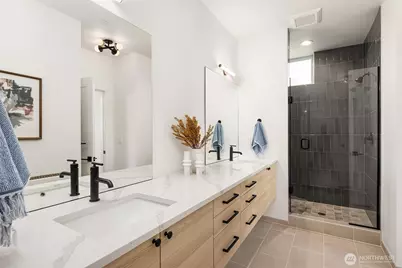 1713 17th Avenue, Seattle, WA 98122 - Photo 17
