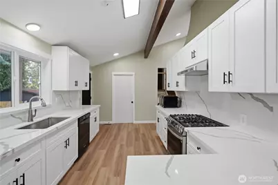 14159 SE 144th Street, Renton, WA 98059 - Photo 7