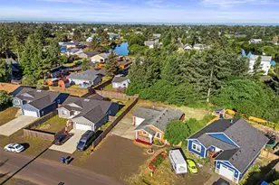 112 Seagate St SW, Ocean Shores, WA 98569 - Photo 5