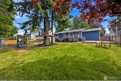 15335 81st Avenue NE, Kenmore, WA 98028 - Photo 5