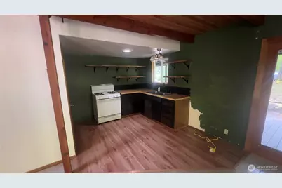 172 Midway Road, Carson, WA 98616 - Photo 7