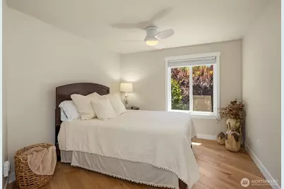 23013 SE 41st Place, Sammamish, WA 98075 - Photo 27