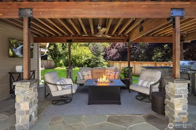 23013 SE 41st Place, Sammamish, WA 98075 - Photo 31