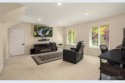 23013 SE 41st Place, Sammamish, WA 98075 - Photo 29