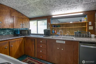 127 N First Street, Pacific Beach, WA 98571 - Photo 13