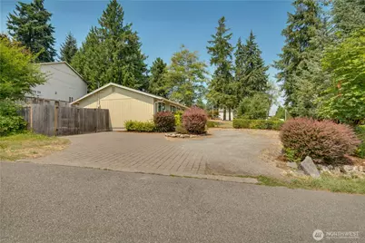 20643 Church Lake Drive E, Bonney Lake, WA 98391 - Photo 27