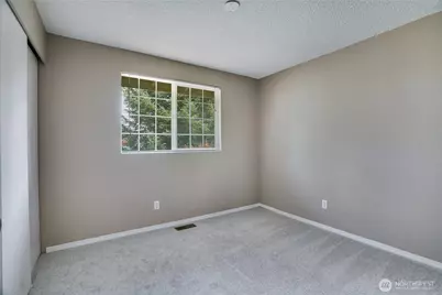 20643 Church Lake Drive E, Bonney Lake, WA 98391 - Photo 19