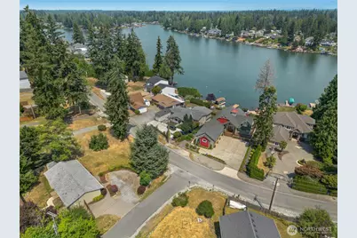 20643 Church Lake Drive E, Bonney Lake, WA 98391 - Photo 31